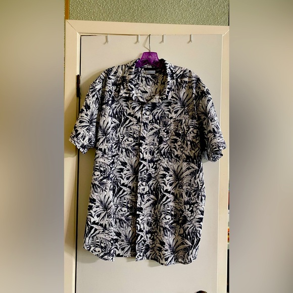 Columbia Other - Columbia extra large men’s shirt washed, but never worn tropical material